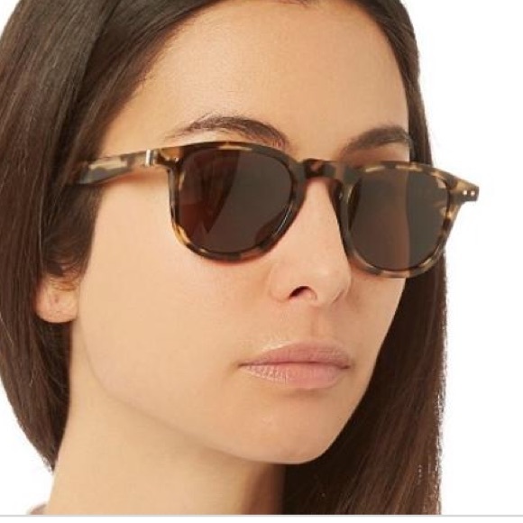 Celine Accessories - Celine Tortoise Thin Charline sunglasses 🕶